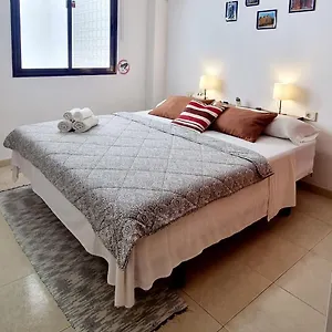 Pensión Almar We Go! Privadas En - Private - Pieces Privees - In Shared